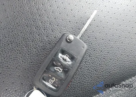 2013 Volkswagen Jetta 2.5L Se из США, поврежденный, VIN 3VWDP7AJ2DM407640